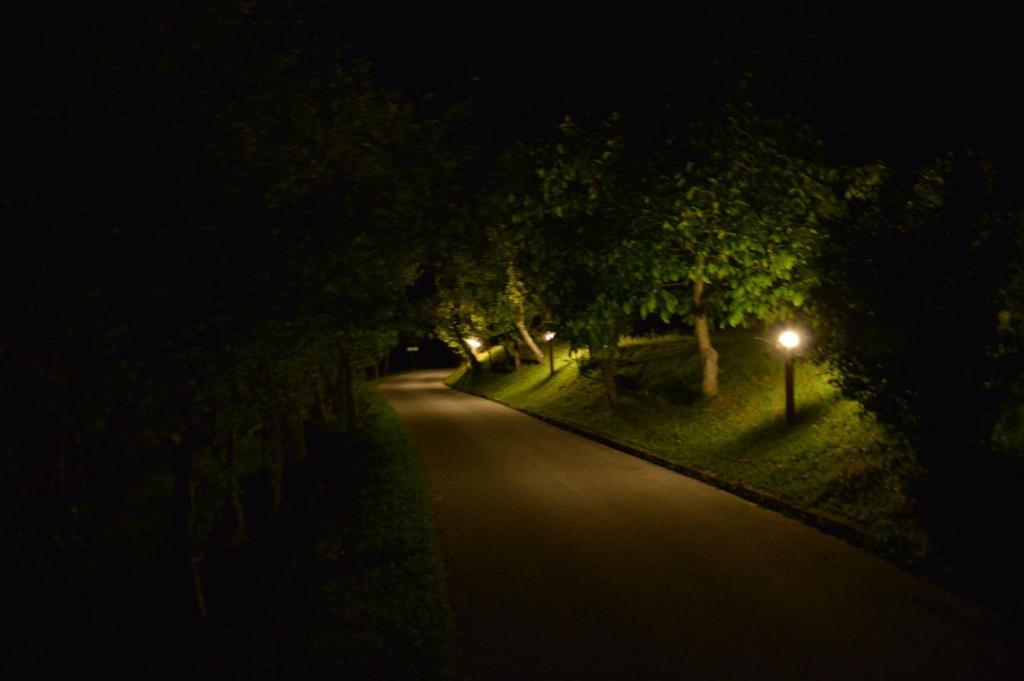 Apartmens And Rooms Sostar เชียร์คโน ภายนอก รูปภาพ